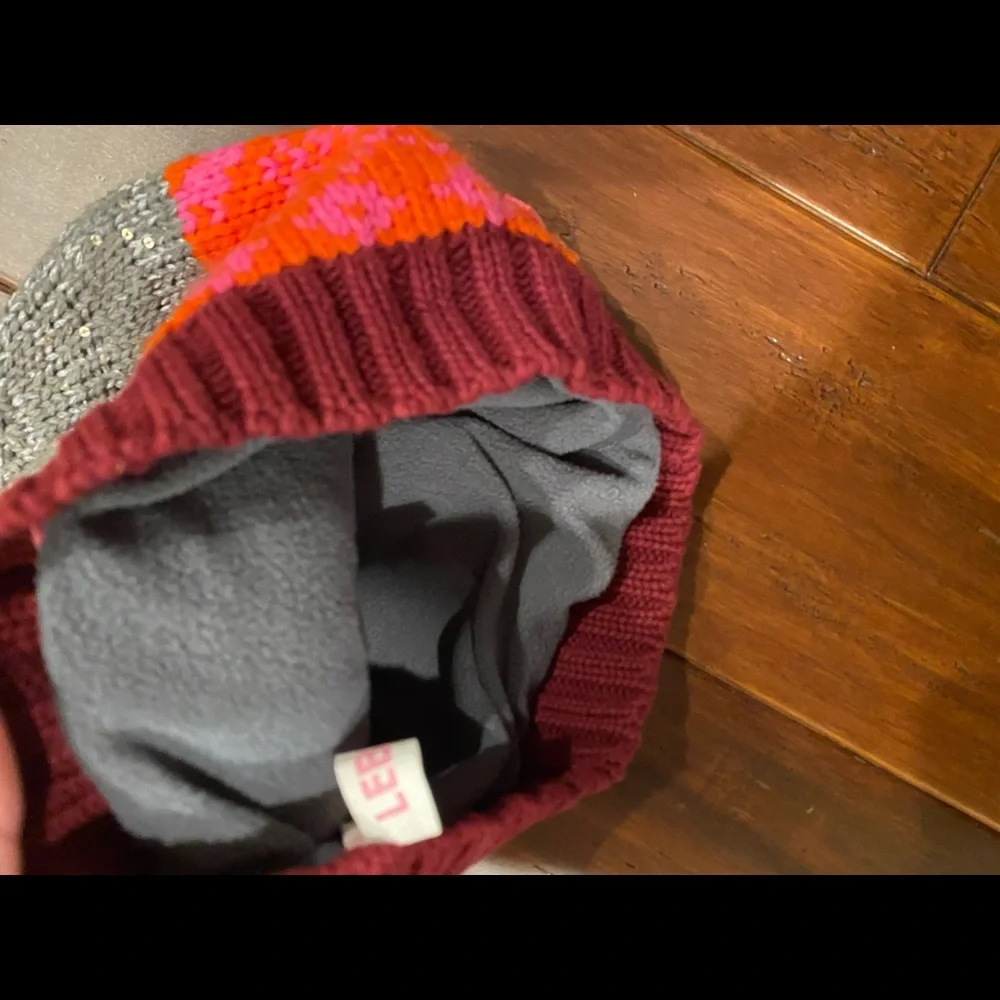 LEBIG girls winter hat size 6-12 y old